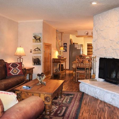 Claim Jumper Townhouse 16 - On The River - Across From The Fishing Ponds - In Town - Near The Ski Area - Fireplace - Wifi - Sate Ред-Ривер Экстерьер фото